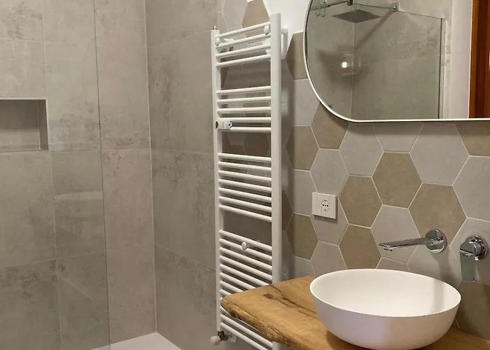 Galileo Apartamento Novara